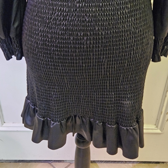 7 For All Mankind Black  Smocked,Long Sleeve,Faux Leather Dress,Medium,NWT - Picture 12 of 16